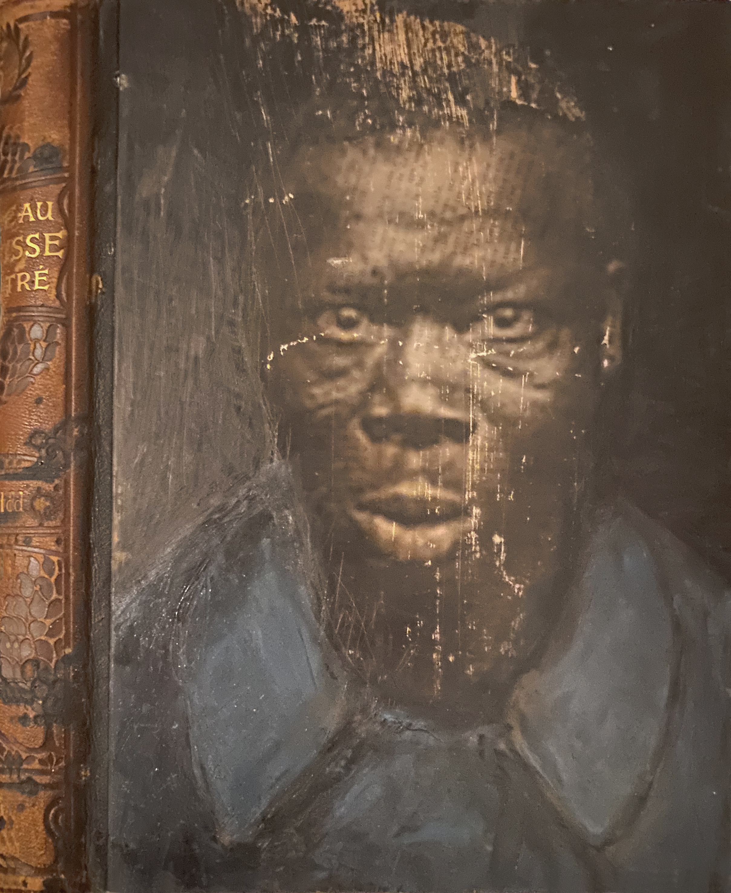 tirailleur sénégalais, photo peinte sur un livre